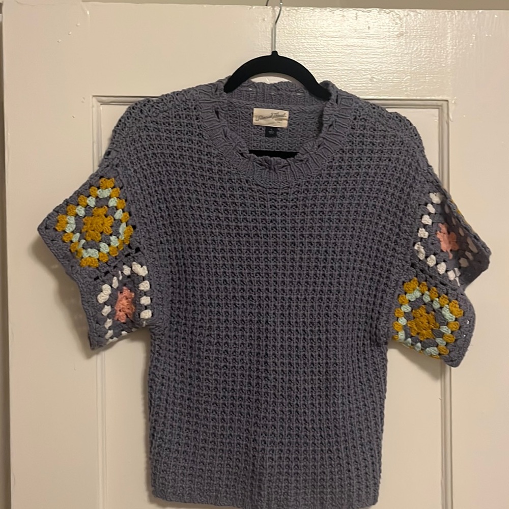 Universal Thread Crochet purple short sleeve top OBO